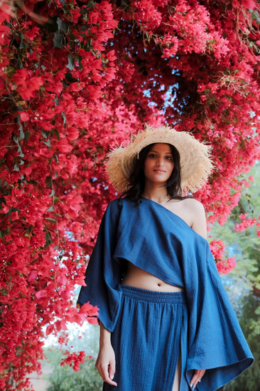 LEİLA Cotton Crop Top and Slit Skirt Set