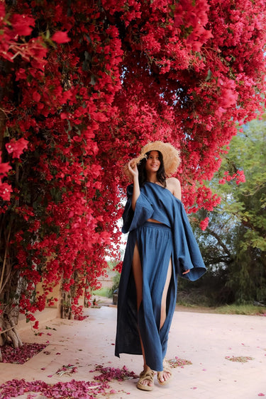 LEİLA Cotton Crop Top and Slit Skirt Set